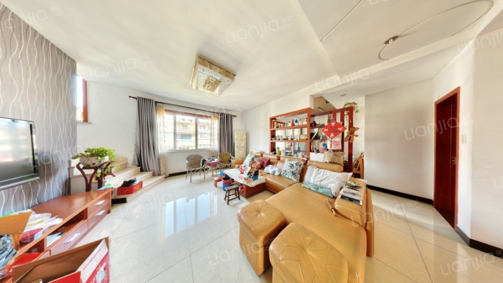 中侨公寓二手房实景图