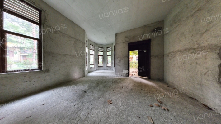 龙光棕榈水岸南区二手房实景图