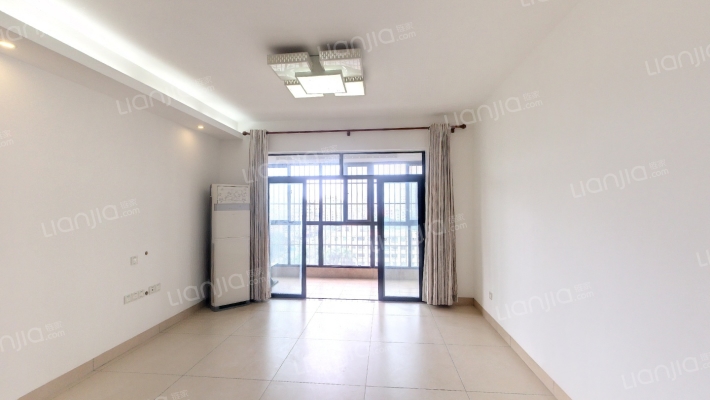 兰庭雅苑二手房实景图