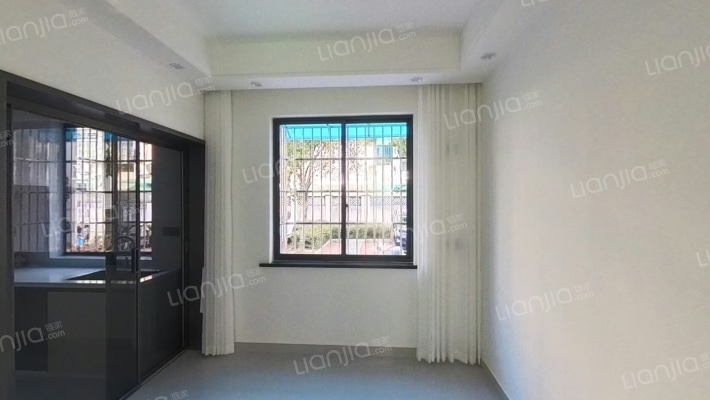 溪西五区兰荫村二手房实景图