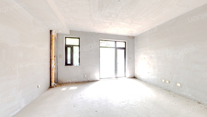 大湖御湖苑二手房实景图