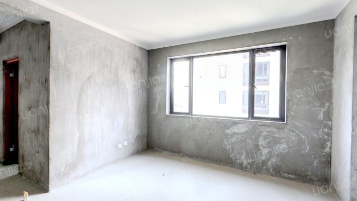 西门锦苑二手房实景图