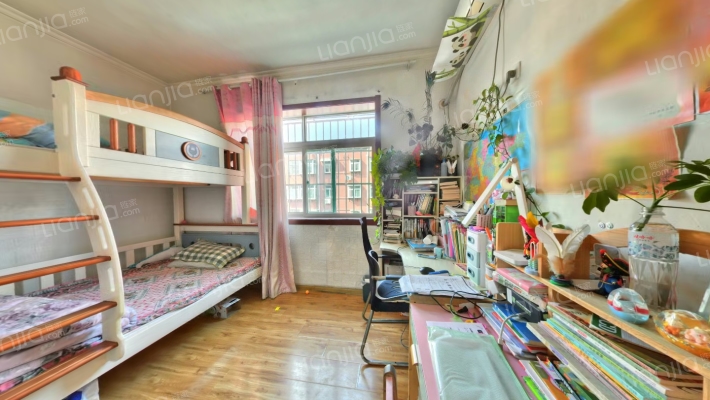 济柴八宿舍二手房实景图