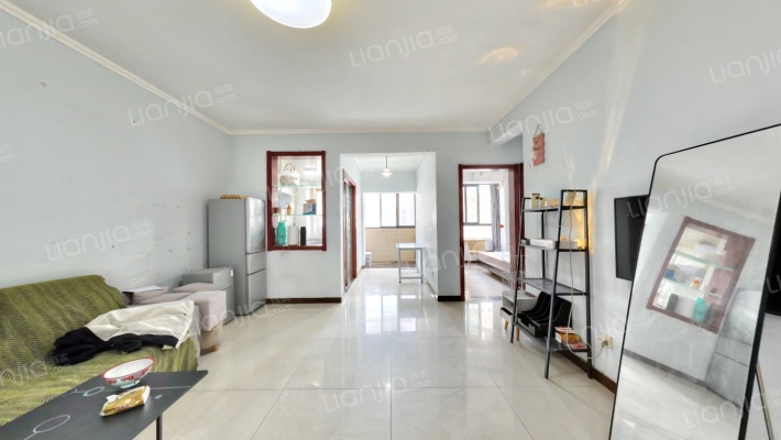 蔚蓝领寓二手房实景图