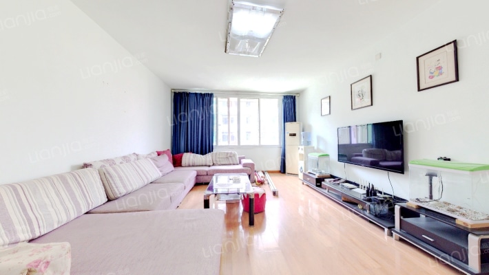 电影院宿舍二手房实景图