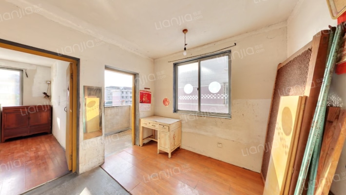 大众公寓二手房实景图