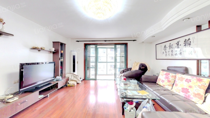 水岸华庭二手房实景图