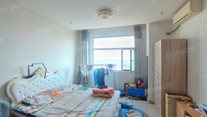 新兴时代广场二手房实景图