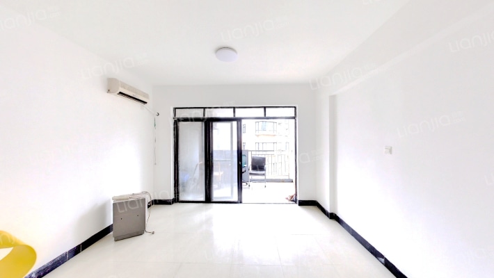 南头金湾广场二手房实景图