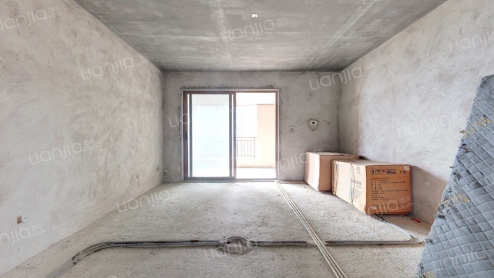 海航豪庭北苑三区二手房实景图