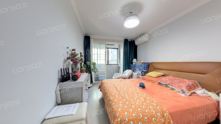 迈皋桥街184号二手房实景图