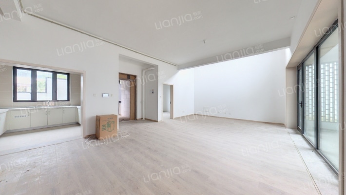 山水樾澜院二手房实景图