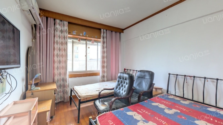 虎踞南路98号二手房实景图