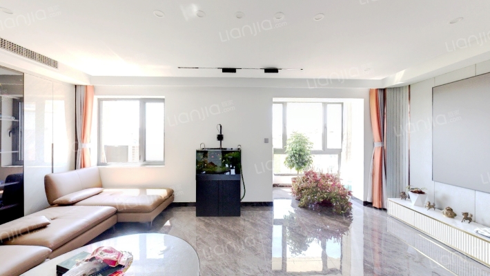 万科新城紫芸苑二手房实景图