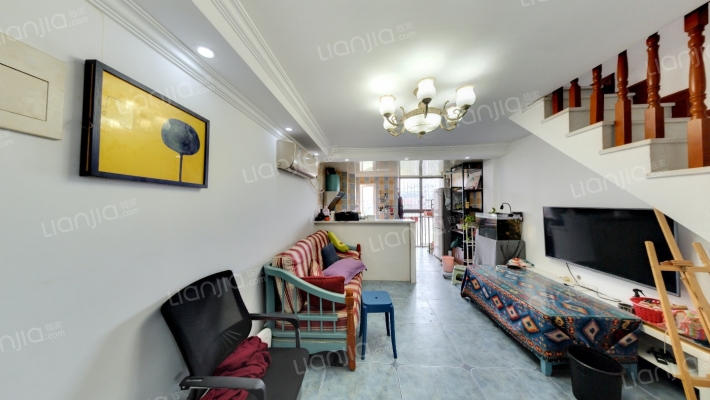 融创伊顿濠庭二手房实景图