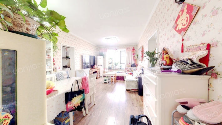 四季馨园二手房实景图