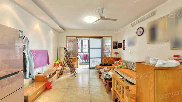 颐和佳园二手房实景图