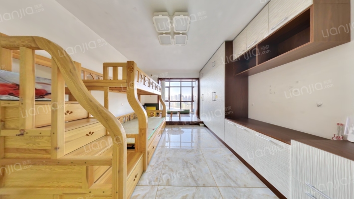 东升江畔二手房实景图