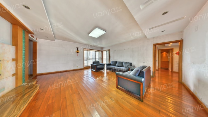 锦绣花园三期二手房实景图