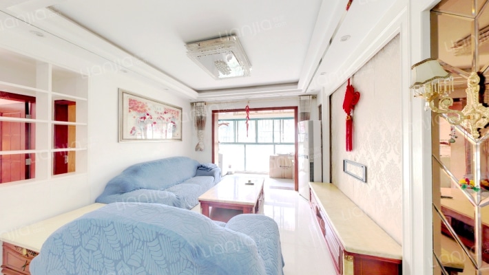 新阳国际小区二手房实景图