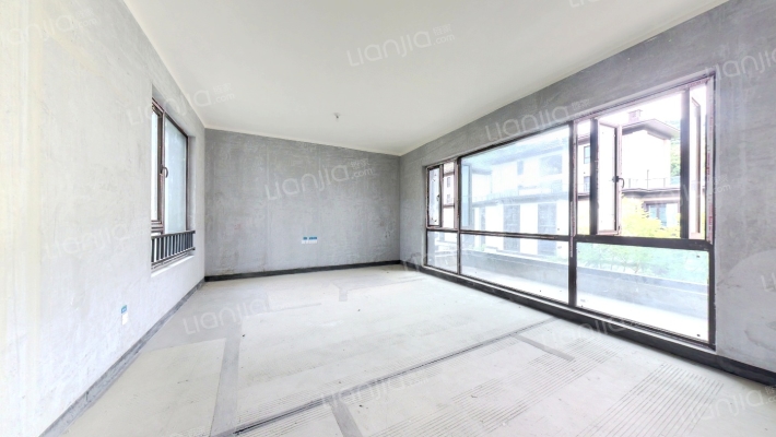 金科博翠山二手房实景图