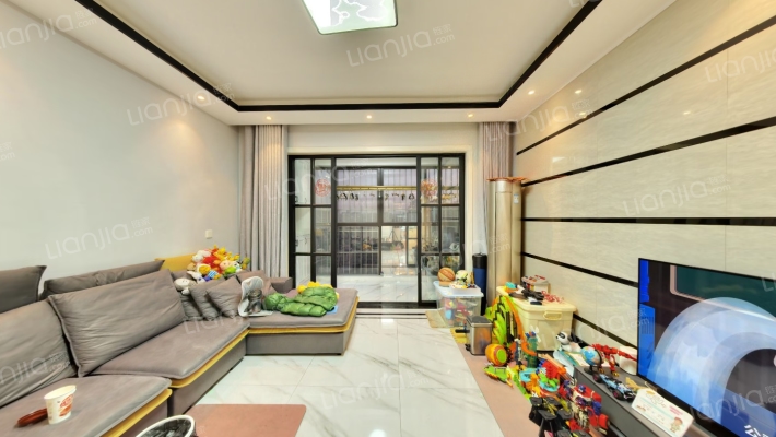 美域美家二手房实景图