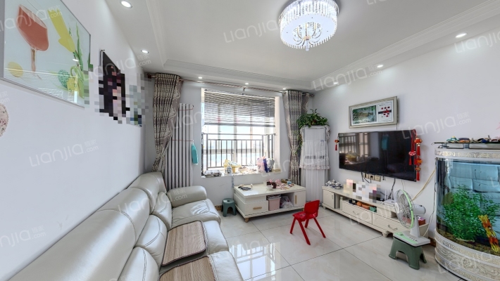 金魏港湾二手房实景图