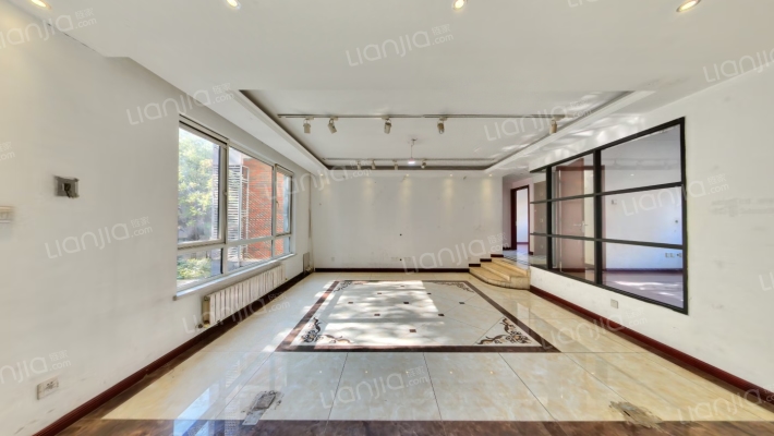 万科水晶城揽星园二手房实景图