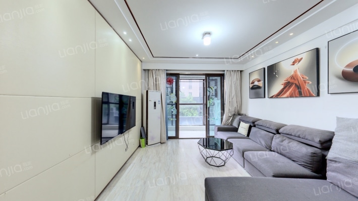 世茂外滩里二手房实景图