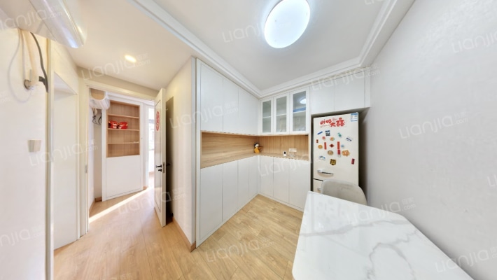 十三湾巷二手房实景图