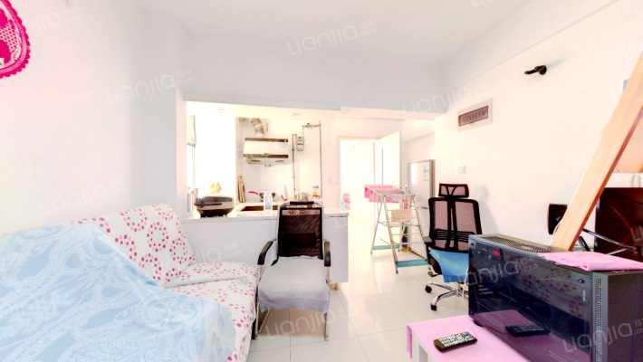 北欧假日二手房实景图