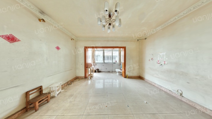 海关滨海宿舍二手房实景图