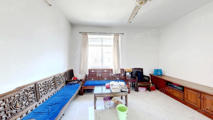 柠溪路571号二手房实景图