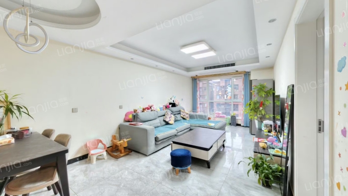 华远海蓝城五期二手房实景图