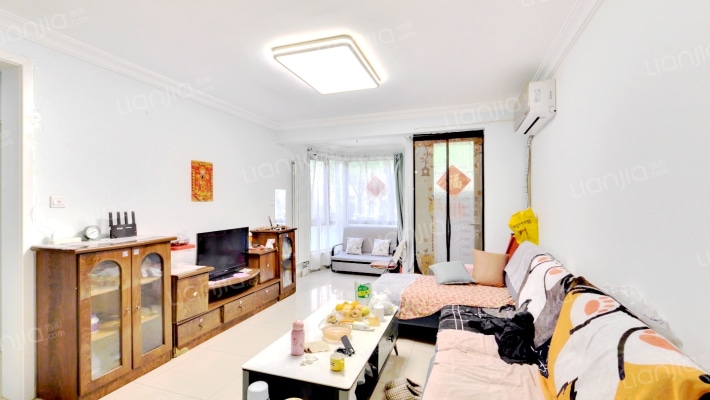 珠江拉维小镇二手房实景图