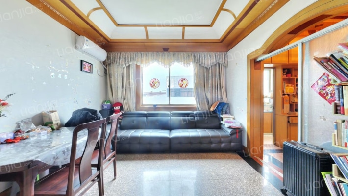 兴黎路41号二手房实景图