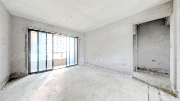 碧桂园翠湖湾二手房实景图