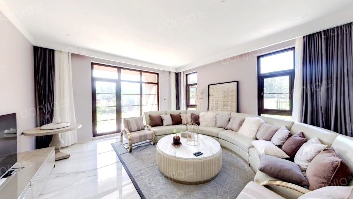 潮白河孔雀城伯顿庄园二手房实景图