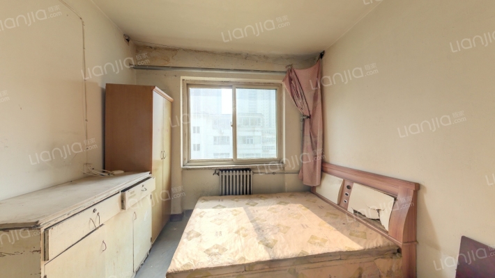 工商局宿舍二手房实景图