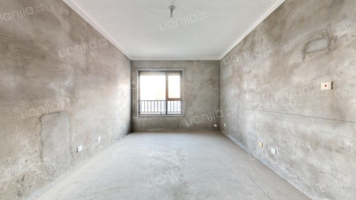 伊顿公馆二手房实景图