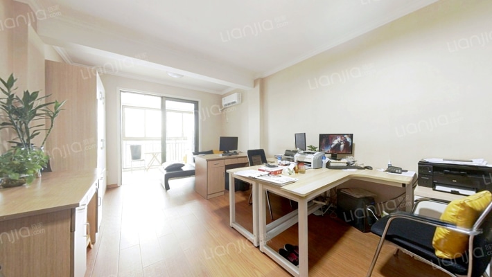 幸福财富中心二手房实景图