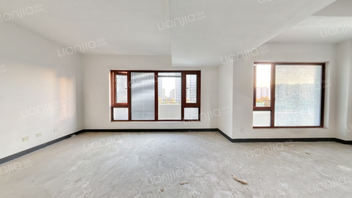 德美花园二手房实景图