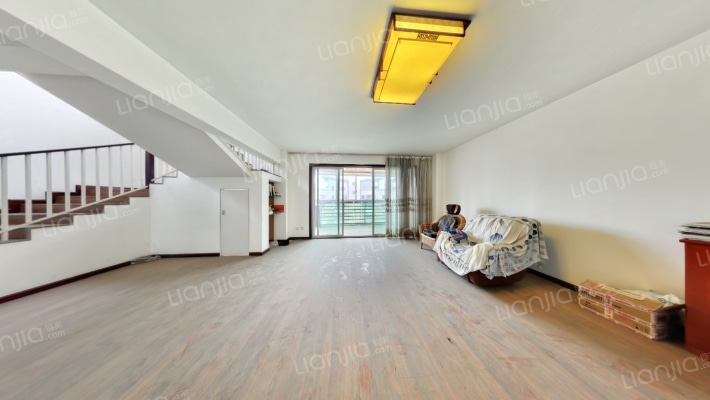 火控技术中心宿舍二手房实景图