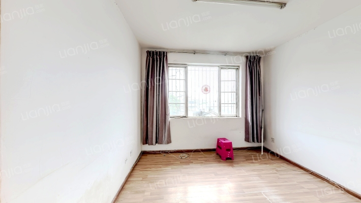 凤凰石油生活区二手房实景图