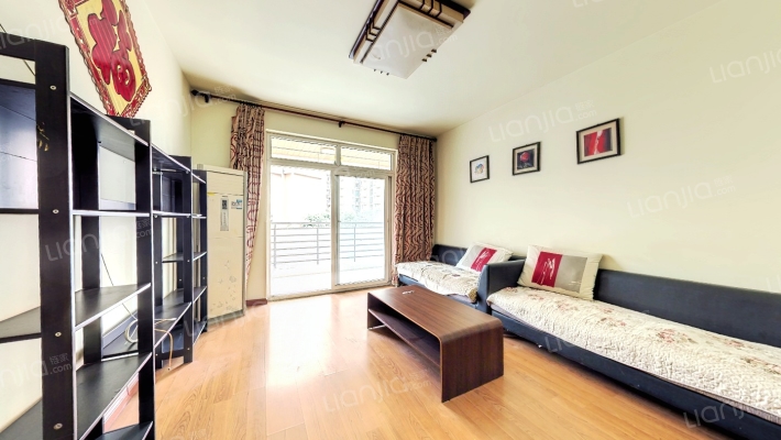 上东锦城B区二手房实景图