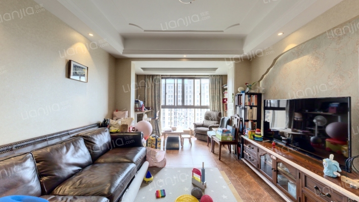 莱德绅华府二手房实景图