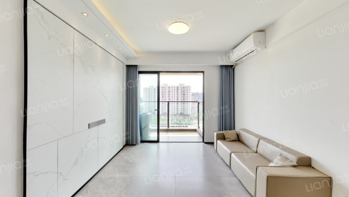 华侨城云麓台二期二手房实景图