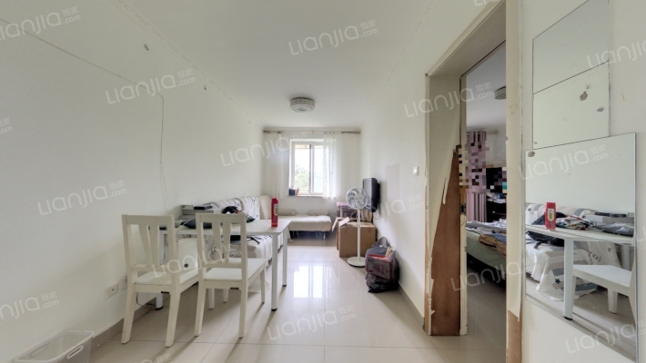 川大华西新村十四宿舍二手房实景图