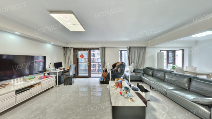 山水居二手房实景图