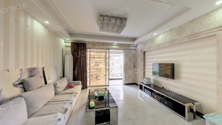 华森公园首府二手房实景图